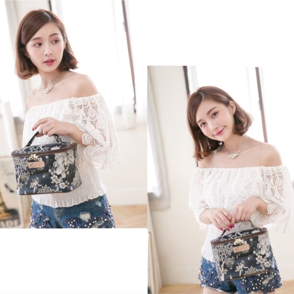 Waterproof Corgi Artist Travel Makeup Cosmetic Bag - Picture 4 of 8